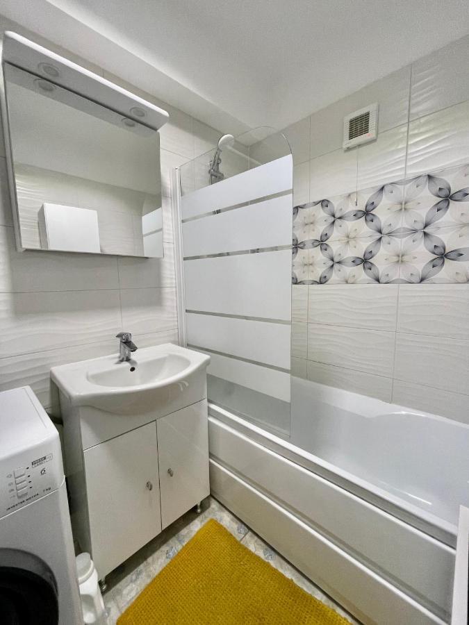 Cozy Central One Bedroom Cluj-Napoca Esterno foto